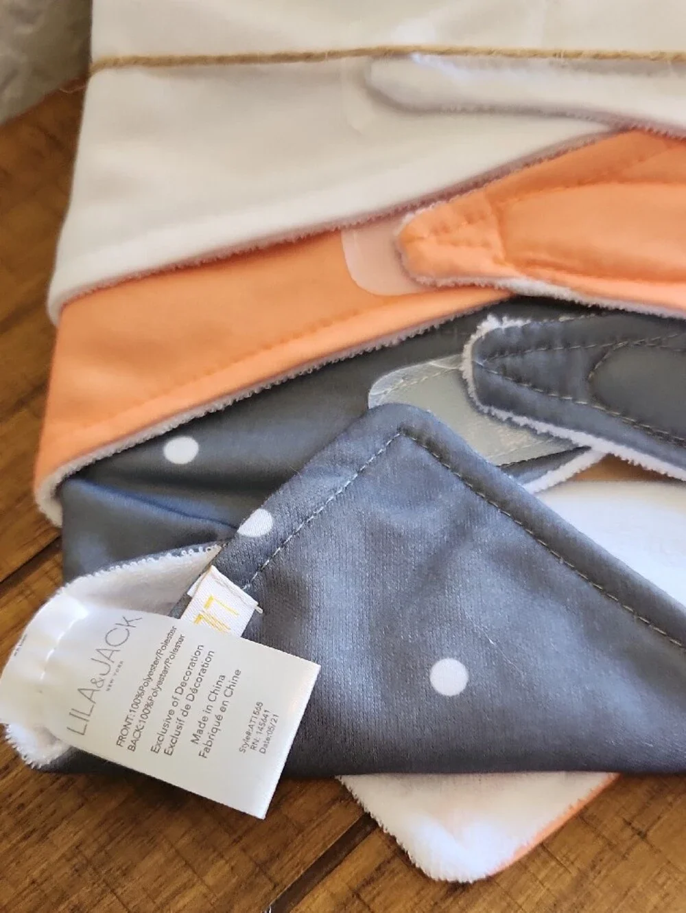 NWT Nordstrom Lila & Jack Pumpkin Patch Bib & Headband Set Peach, Gray,White 5pk